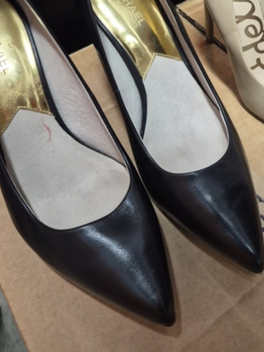 Michael Kors Black Pointed-Toe Leather Pumps